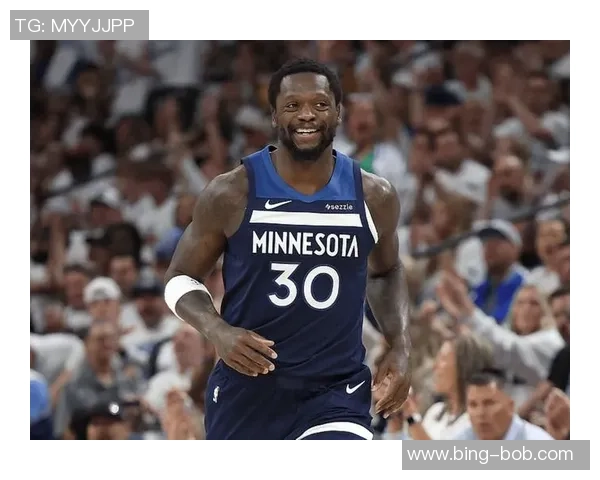 兰德尔半场表现抢眼10投6中砍下全队最高18分助力球队争胜 兰德尔半场表现抢眼10投6中砍下全队最高18分助力球队争胜