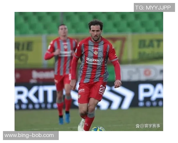 米兰防线漏洞百出排名第二并不代表实力强劲