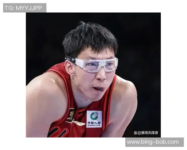 周琦眼伤需持续观察伤情较去年明显减轻恢复希望增大