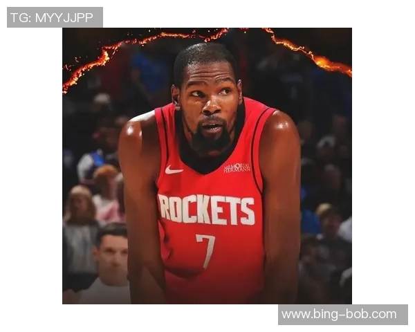 乌度卡强调杜兰特在年轻球队中应更积极发声以引领队友成长